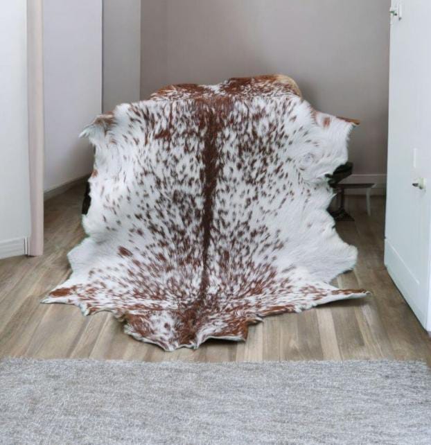 Premium Natural Cowhide Rug – Brown & White Speckled Hair-On Hide